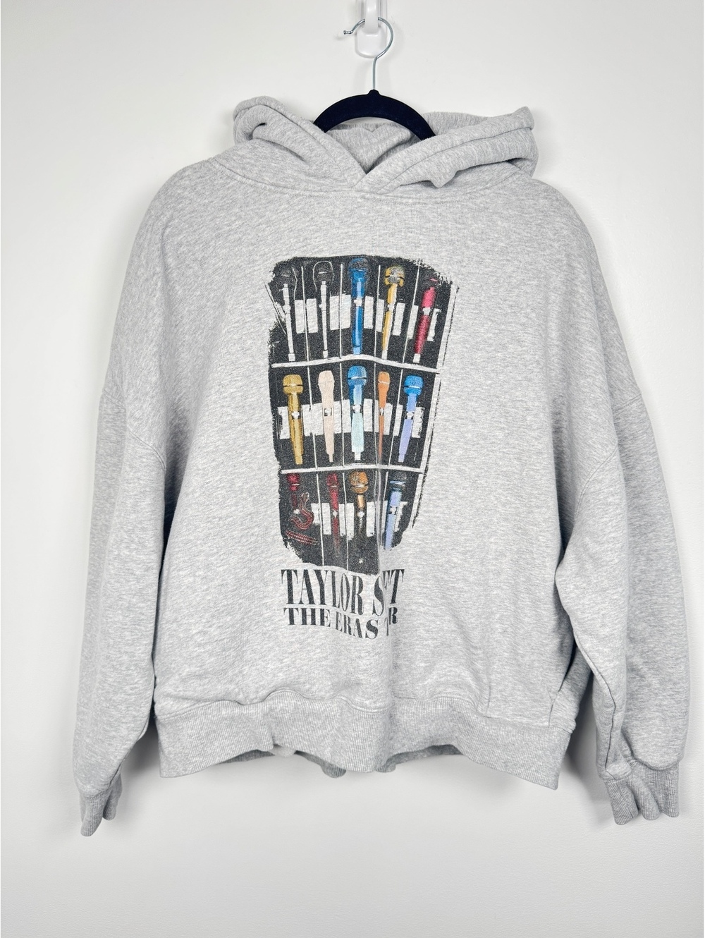 Taylor Swift Eras Tour Microphone Hoodie Womens XL Gray Cotton Pullover